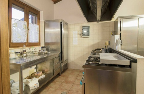 Po' Bandino Villa | Beautiful private villa with private pool, WIFI, TV, patio, pets allowed, panoramic view and par.