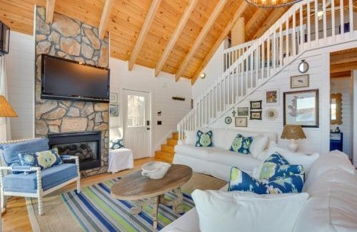 Seneca House | Beautiful Lake Keowee Home with Boat Dock and Fire Pit