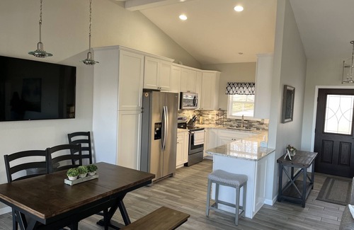 Linn Creek House | Beautiful lake view home close to everything the Lake of the Ozarks has to offer