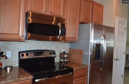 Rural Estates House | Beautiful Lakeside Coach home
