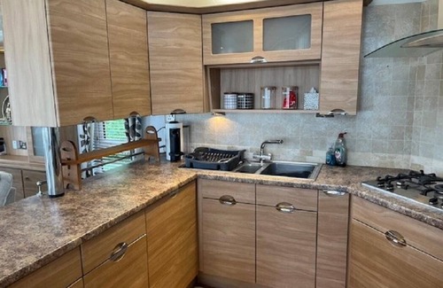 Hunstanton Cabin | Beautiful lodge at Manor Park in Norfolk ref 23006Bu