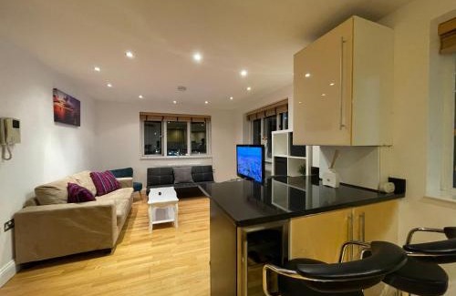 Mortlake Apartment | Beautiful & Luxurious Apartment in Richmond