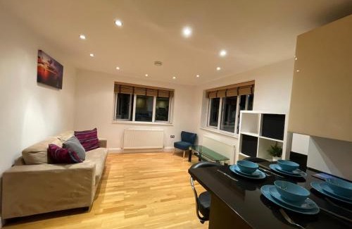 Mortlake Apartment | Beautiful & Luxurious Apartment in Richmond