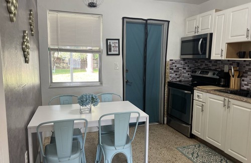 Miami Gardens Villa | Beautiful Miami Villa 5 near Hard Rock Stadium