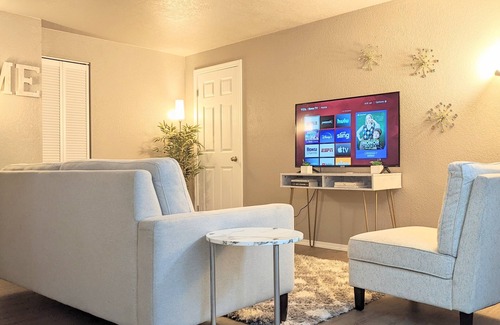 Retsil Apartment | Beautiful Midtown Apartment - Huv