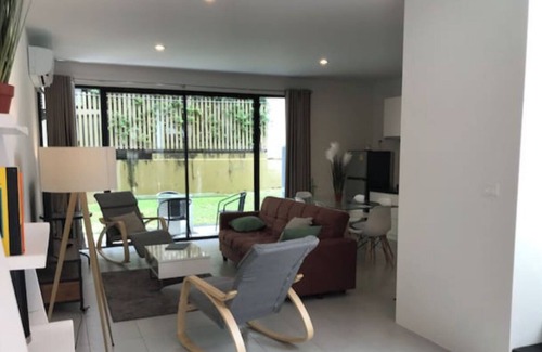 Bophut Hills Apartment | Beautiful modern house across the road from beach