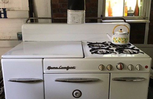 Huletts Landing House | BEAUTIFUL MOUNTAIN GETAWAY IN HULETTS LANDING, LAKE GEORGE NY