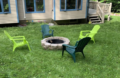 West Dover Cabin | Beautiful Mt area with beautiful scenic views; 6 miles to Mount Snow Ski Resort.