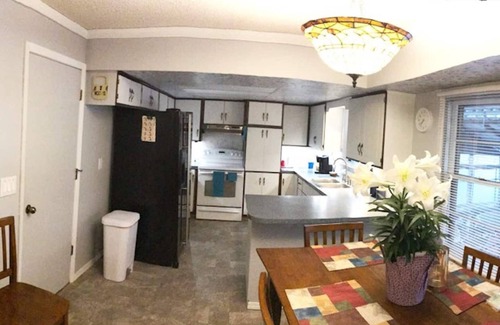 Springfield House | Beautiful Neighborhood Home With Outdoor Gameroom