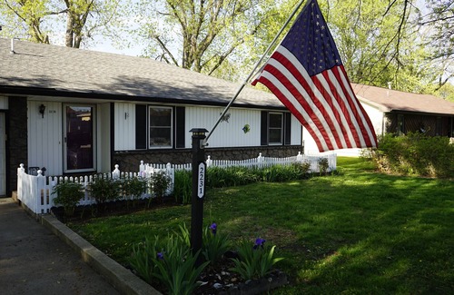Springfield House | Beautiful Neighborhood Home With Outdoor Gameroom