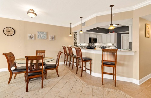 Mexico Beach Condo | Beautiful New Condo with Hot Tub & Pool - Walk to Beach, Snowbirds Welcome