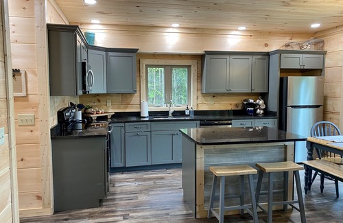 Caton Cabin | Beautiful new construction 2 bedroom cabin with loft and hot tub!