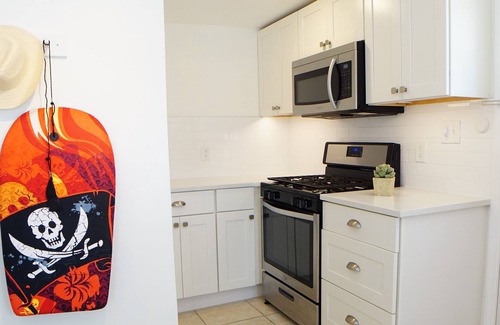 Seaside Heights House | Beautiful Newly Renovated Beach Block Retreat [1305-3]