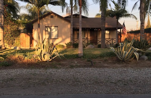 El Rancho House | Beautiful Oasis Centrally Located