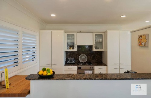 Parnell House | Beautiful Parnell Home with seaviews