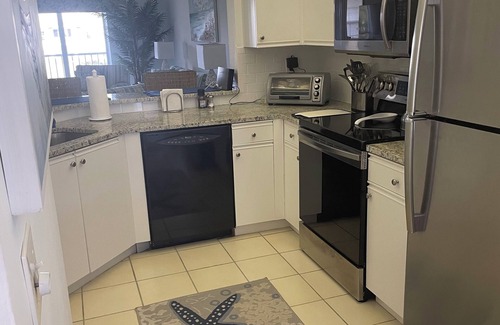 Pelican Bay Condo | Beautiful Pelican Bay 2BR +Den condo in Naples!