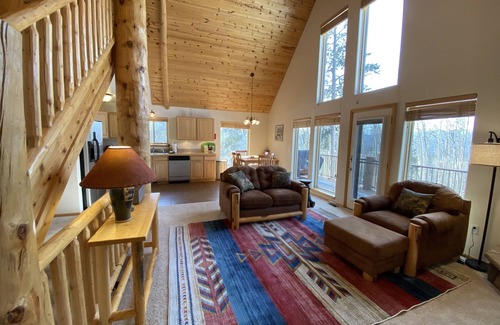 Fairplay Cabin | Beautiful, Pet Friendly, Game Room, Great Wifi - Happy Husky Hideaway