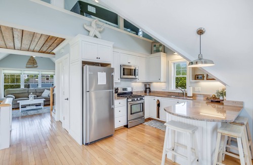 Newbury House | Beautiful Plum Island Escape; Steps from Beach- Coveted Southern Island Location