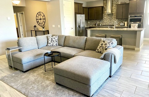 Montecito in Estrella House | Beautiful Pool Home with optional heating in Estrella Mountain Ranch