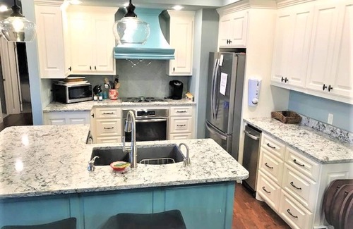 Lakeland Condo | Beautiful Poolside Condo with an Unobstructed Lake View