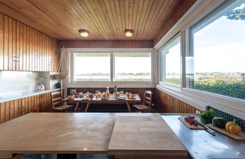 Saint-Philibert Villa | Beautiful private villa for 13 guests with WIFI, TV, terrace and pets allowed