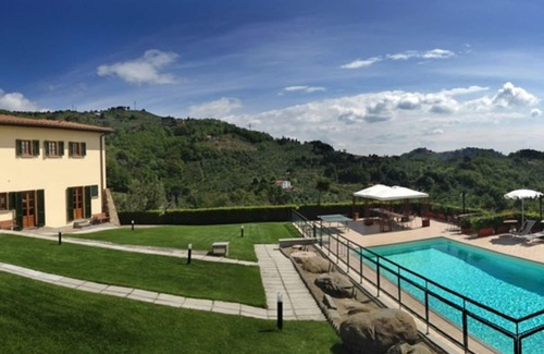 Massa e Cozzile Villa | Beautiful private villa with private pool, A/C, WIFI, TV, patio, pets allowed and panoramic view