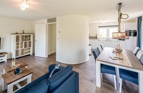 Municipality of Hellevoetsluis House | Beautiful private villa for 6 guests with WIFI, pool, TV, terrace and parking