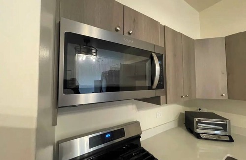 Lyons Apartment | Beautiful & Private, 1bdrm, 1bath washer & dryer in unit. Free Private Parking