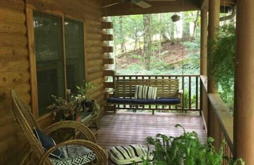 Saluda Cabin | Beautiful, private and peaceful mountain cabin