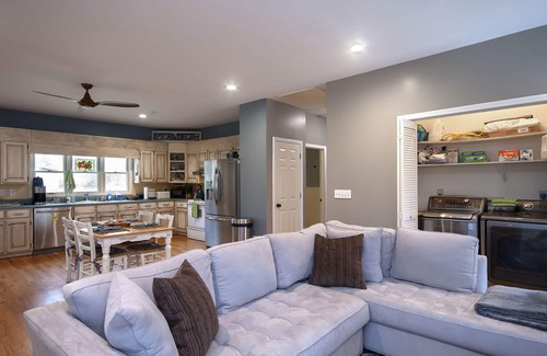 Sunset House | Beautiful private cottage on Eastatoee River