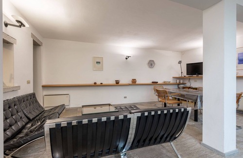 Pettenasco House | Beautiful private villa for 4 guests with patio