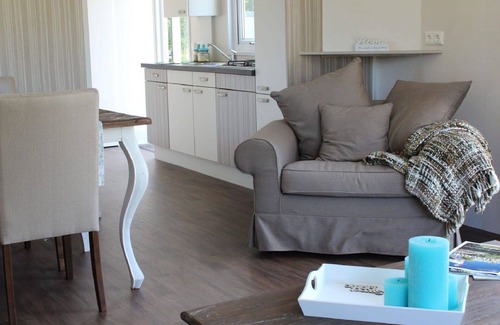 IJhorst House | Beautiful private villa for 4 guests with pool, WIFI, TV, terrace and parking