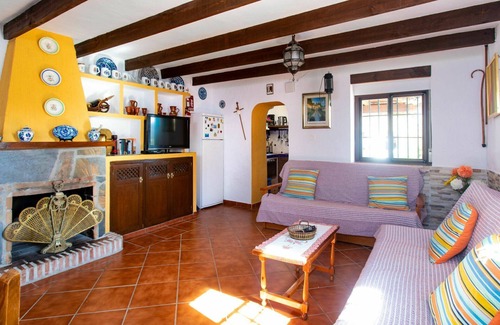 Almunecar Villa | Beautiful private villa for 4 people with WIFI, private pool, TV, terrace and pets allowed