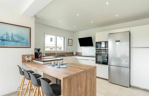 Treffiagat House | Beautiful private villa for 8 guests with private pool, WIFI, TV, terrace, pets allowed and park.