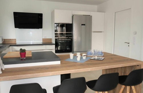 Treffiagat House | Beautiful private villa for 8 guests with private pool, WIFI, TV, terrace, pets allowed and park.