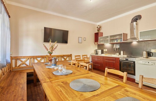Cerny Dul Villa | Beautiful private villa for 15 guests with WIFI, TV, balcony, pets allowed and parking