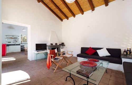 Rovittello Villa | Beautiful private villa with private pool, WIFI, TV, terrace, pets allowed and panoramic view