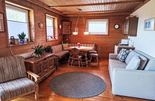 Verditz House | Beautiful private villa for 5 guests with WIFI, TV and terrace