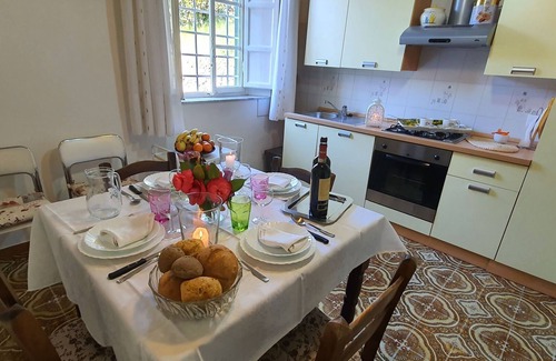 Ciciana Villa | Beautiful private villa with private pool, WIFI, veranda and panoramic view, close to Lucca