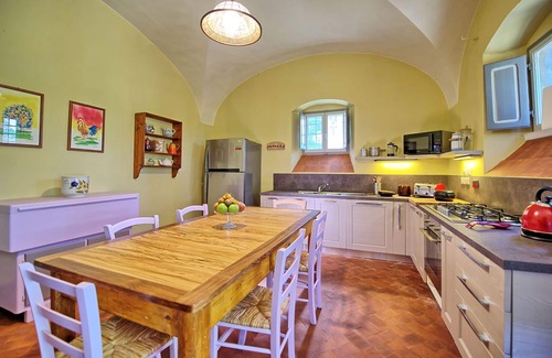 Le Piazze Villa | Beautiful private villa with WIFI, A/C, private pool, TV and panoramic view, close to Arezzo