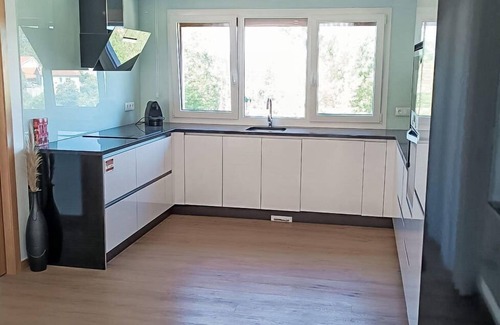 Esposende Villa | Beautiful private villa for 6 guests with private pool, WIFI, TV, patio and panoramic view