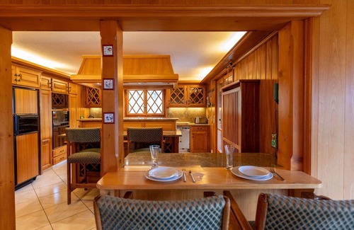 Ollon House | Beautiful private villa for 10 people with private pool, TV, terrace and panoramic view