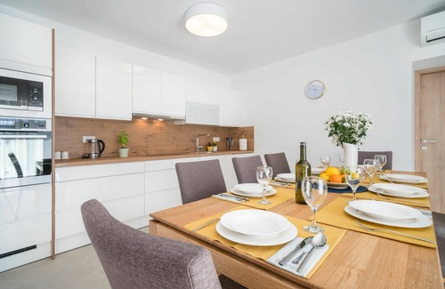 Kringa House | Beautiful private villa for 8 people with A/C, private pool, WIFI, TV and terrace