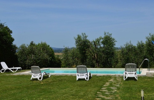 Ponte di Gabbiano Villa | Beautiful private villa with A/C, WIFI, private pool, TV, veranda, panoramic view, close to Siena