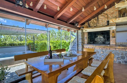 Vratarusa House | Beautiful private villa with WIFI, private pool, hot tub, A/C, TV, terrace and panoramic view