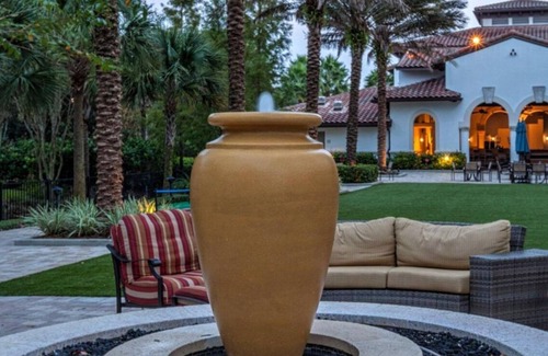 Florida Central Atlantic Coast Resort | Beautiful property with lazy River. Close to Disney parks. Beautiful grounds