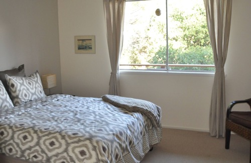 Fairfax Apartment | Beautiful quiet retreat with beautiful view