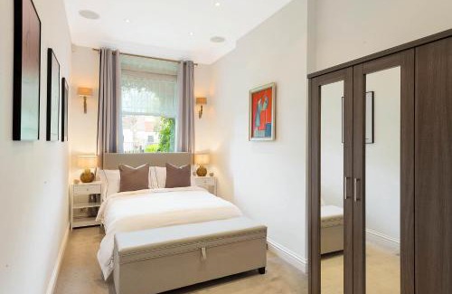 Primrose Hill Apartment | Beautiful Regents Park Apartment