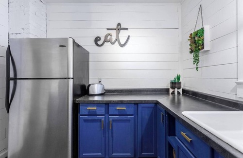 Pendleton Heights House | Beautiful Restored Duplex In Kansas City! 13&14 v2