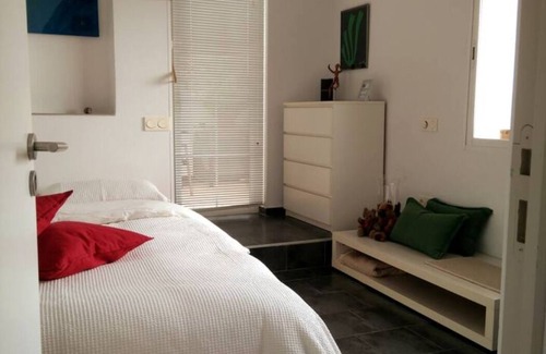 La Herradura Bed & Breakfast | Beautiful room with private bathroom and sea view